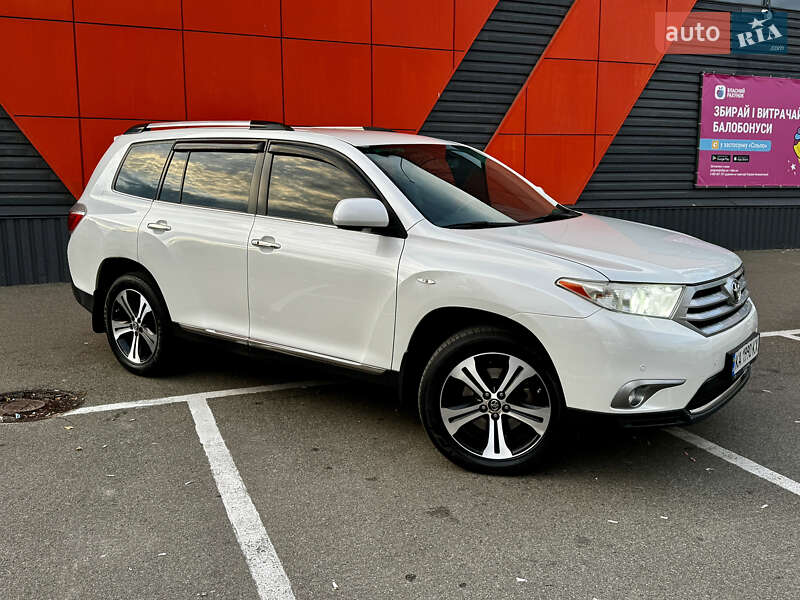Внедорожник / Кроссовер Toyota Highlander 2012 в Киеве