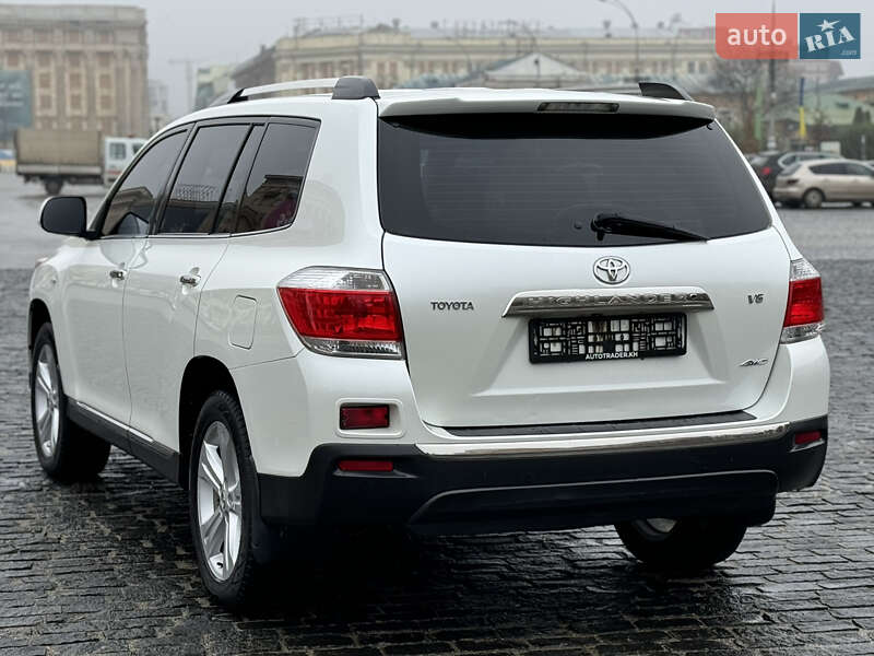 Внедорожник / Кроссовер Toyota Highlander 2012 в Харькове