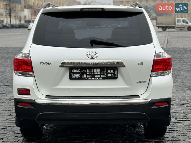 Внедорожник / Кроссовер Toyota Highlander 2012 в Харькове