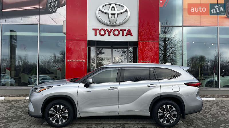 Внедорожник / Кроссовер Toyota Highlander 2021 в Запорожье фото 3 Внедорожник / Кроссовер Toyota Highlander 2021 в Запорожье