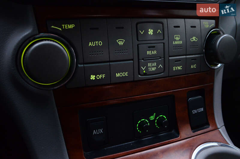 Внедорожник / Кроссовер Toyota Highlander 2008 в Киеве