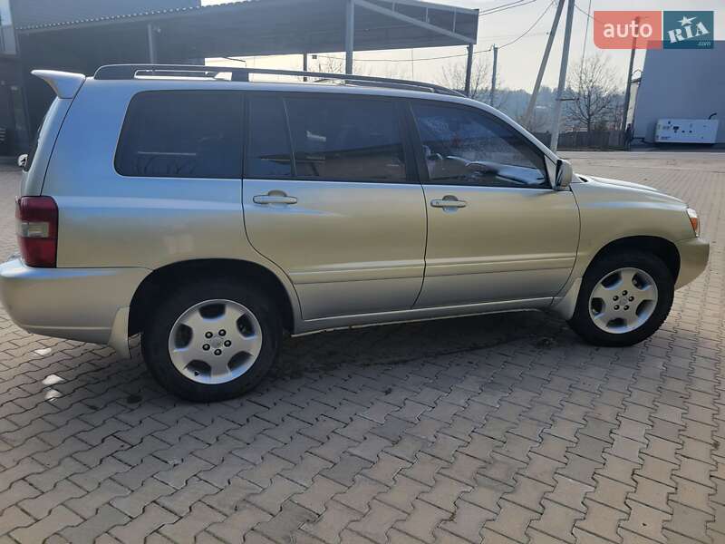 Внедорожник / Кроссовер Toyota Highlander 2006 в Черновцах