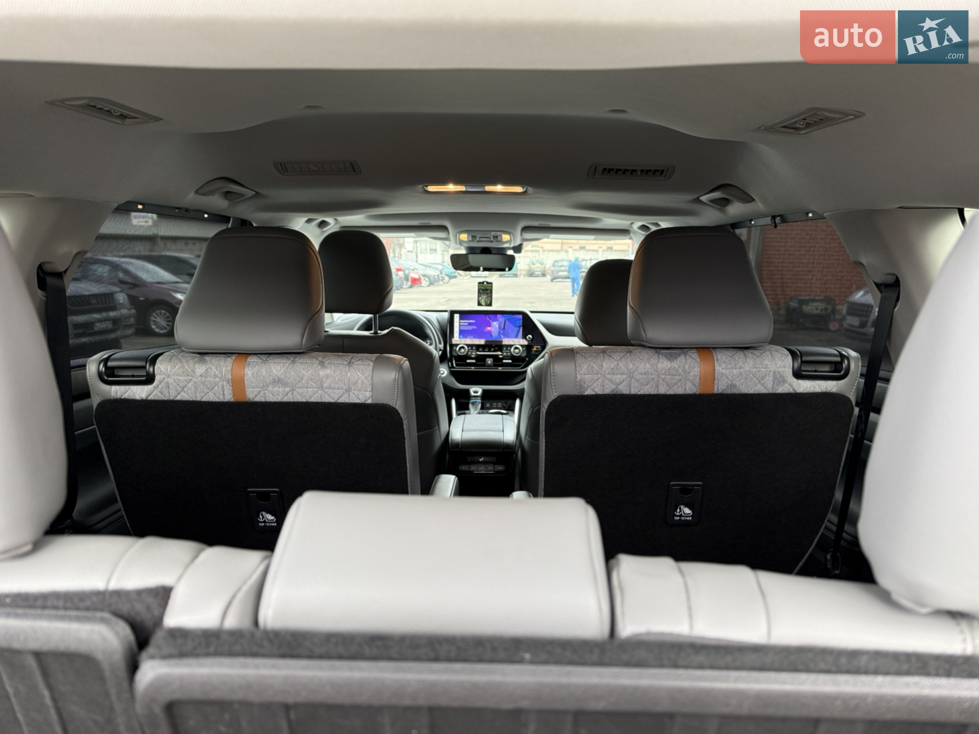 2022 Toyota Highlander - мініатюра 10