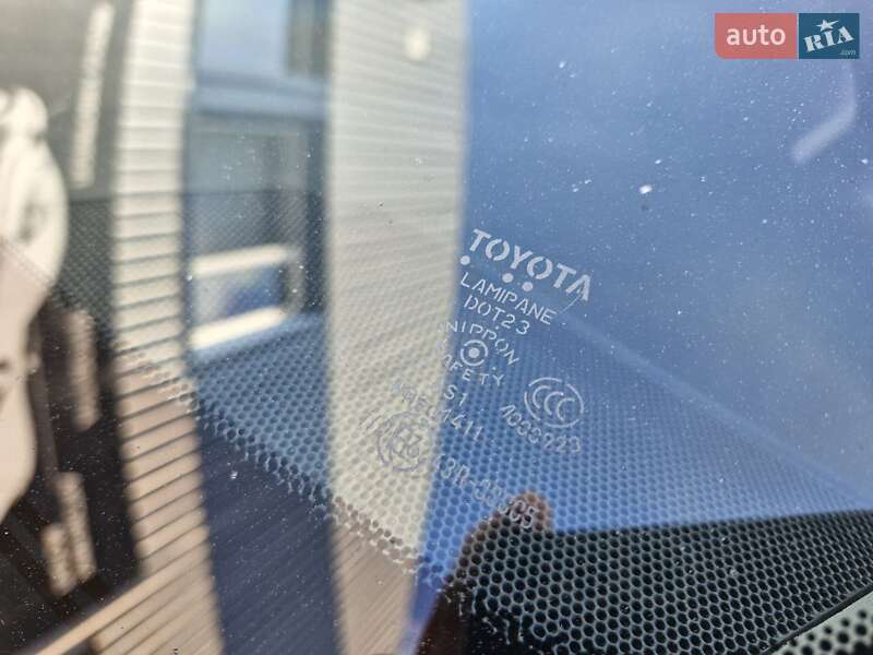 Внедорожник / Кроссовер Toyota Highlander 2011 в Николаеве