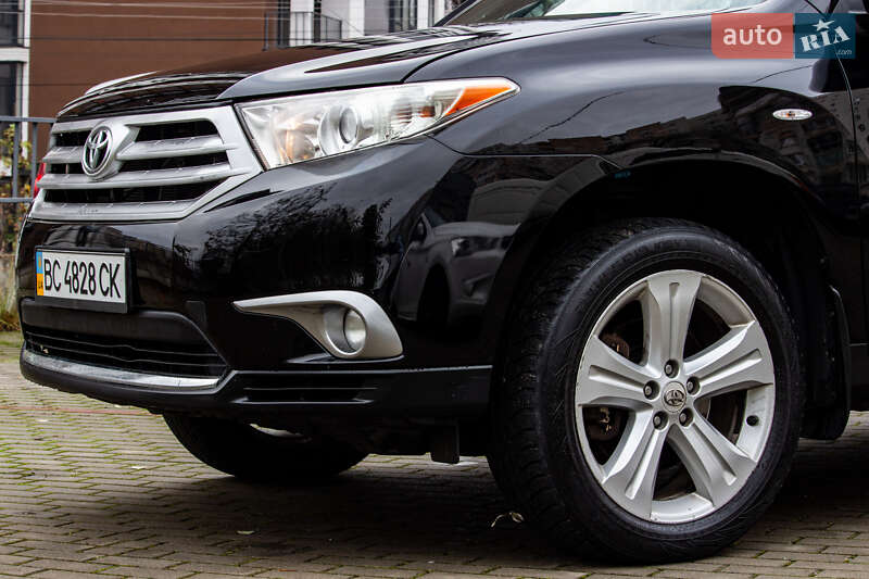 Позашляховик / Кросовер Toyota Highlander 2011 в Львові фото 22 Позашляховик / Кросовер Toyota Highlander 2011 в Львові