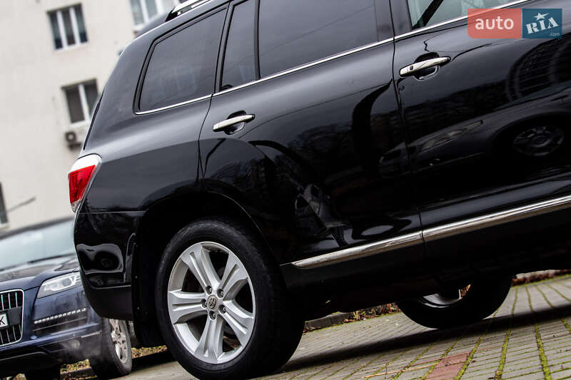 Позашляховик / Кросовер Toyota Highlander 2011 в Львові фото 27 Позашляховик / Кросовер Toyota Highlander 2011 в Львові