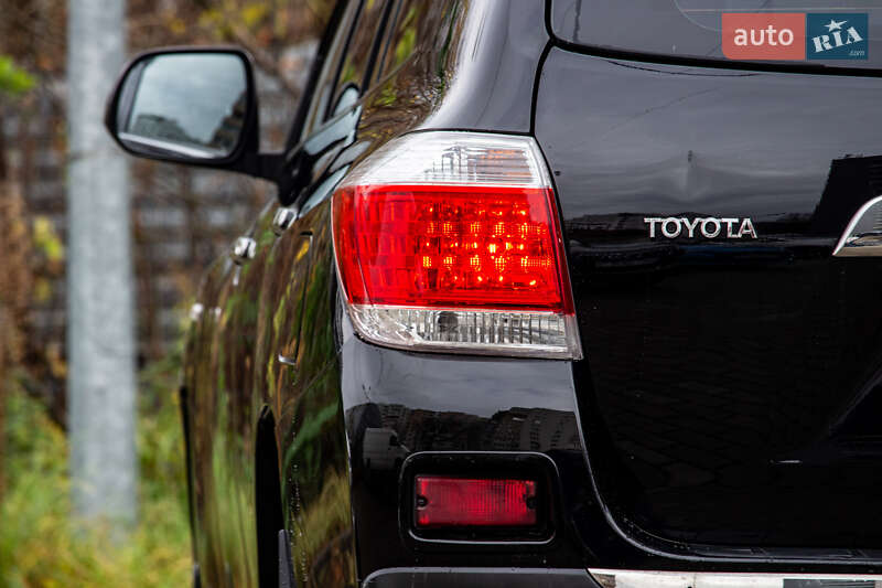 Позашляховик / Кросовер Toyota Highlander 2011 в Львові фото 32 Позашляховик / Кросовер Toyota Highlander 2011 в Львові