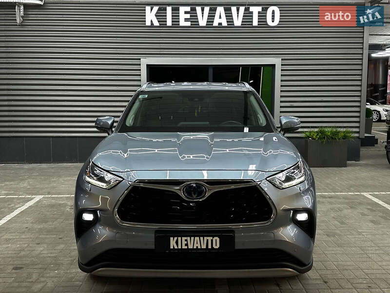 Внедорожник / Кроссовер Toyota Highlander 2020 в Киеве