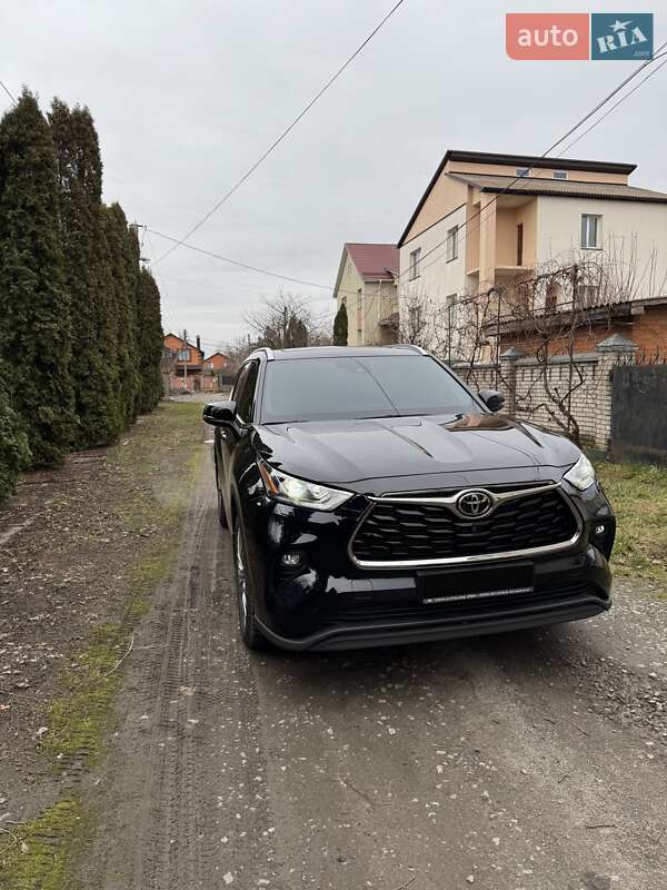 Внедорожник / Кроссовер Toyota Highlander 2022 в Виннице фото 4 Внедорожник / Кроссовер Toyota Highlander 2022 в Виннице