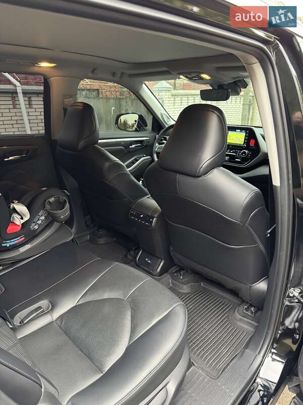 Внедорожник / Кроссовер Toyota Highlander 2022 в Виннице фото 45 Внедорожник / Кроссовер Toyota Highlander 2022 в Виннице