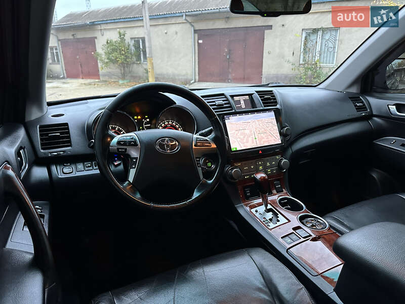 Внедорожник / Кроссовер Toyota Highlander 2010 в Николаеве фото 17 Внедорожник / Кроссовер Toyota Highlander 2010 в Николаеве