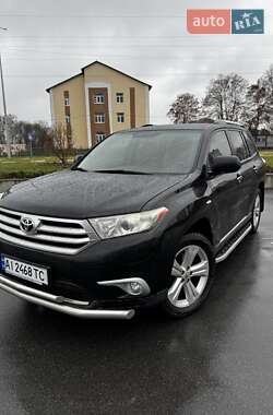 Внедорожник / Кроссовер Toyota Highlander 2011 в Буче