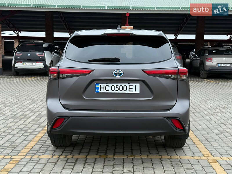 Позашляховик / Кросовер Toyota Highlander 2021 в Львові