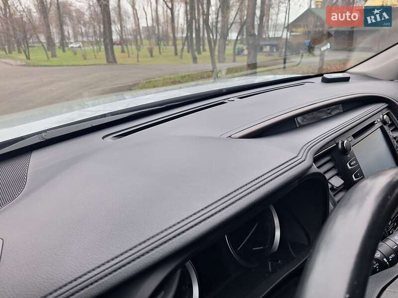 Внедорожник / Кроссовер Toyota Highlander 2017 в Киеве фото 53 Внедорожник / Кроссовер Toyota Highlander 2017 в Киеве