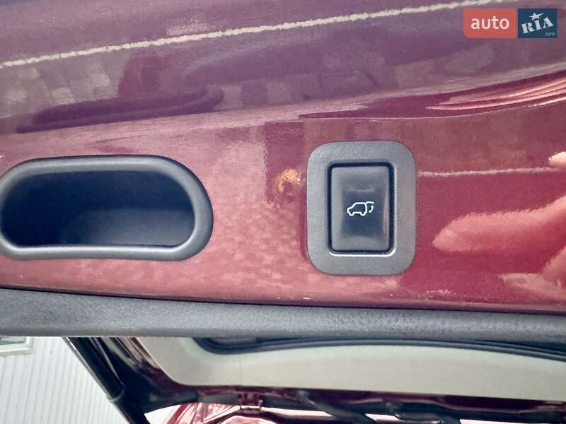 Внедорожник / Кроссовер Toyota Highlander 2014 в Киеве фото 22 Внедорожник / Кроссовер Toyota Highlander 2014 в Киеве