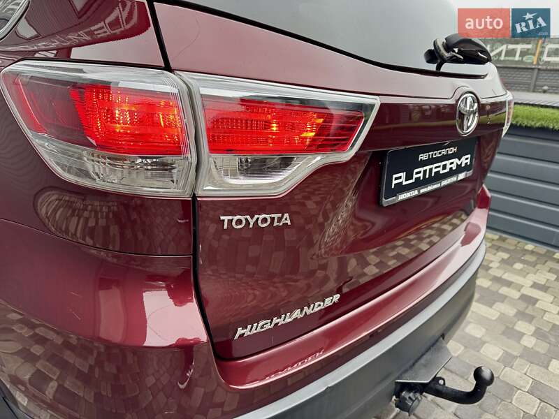 Внедорожник / Кроссовер Toyota Highlander 2014 в Киеве фото 55 Внедорожник / Кроссовер Toyota Highlander 2014 в Киеве