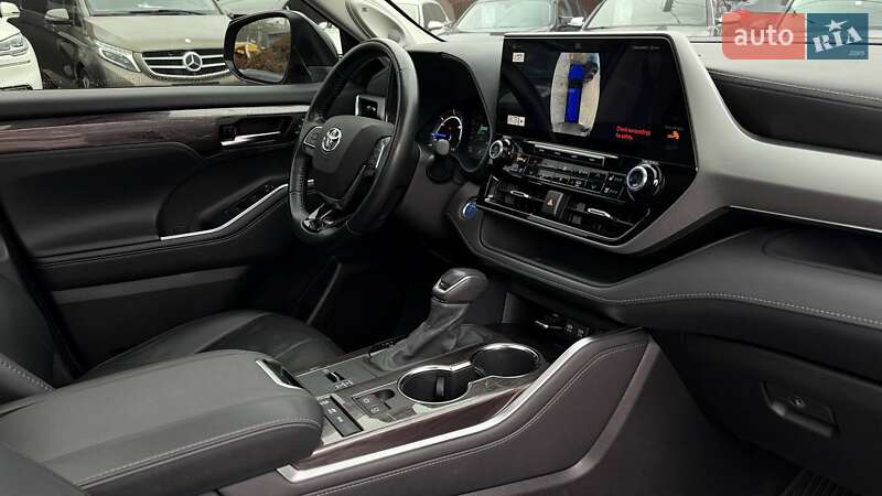 Позашляховик / Кросовер Toyota Highlander 2020 в Харкові фото 25 Позашляховик / Кросовер Toyota Highlander 2020 в Харкові