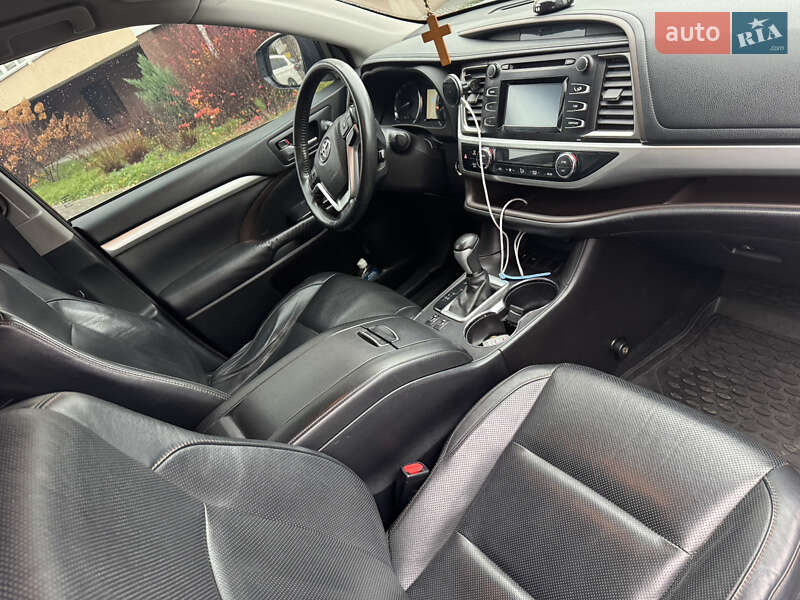 Позашляховик / Кросовер Toyota Highlander 2015 в Вінниці фото 19 Позашляховик / Кросовер Toyota Highlander 2015 в Вінниці