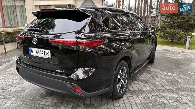 Внедорожник / Кроссовер Toyota Highlander 2021 в Киеве фото 7 Внедорожник / Кроссовер Toyota Highlander 2021 в Киеве