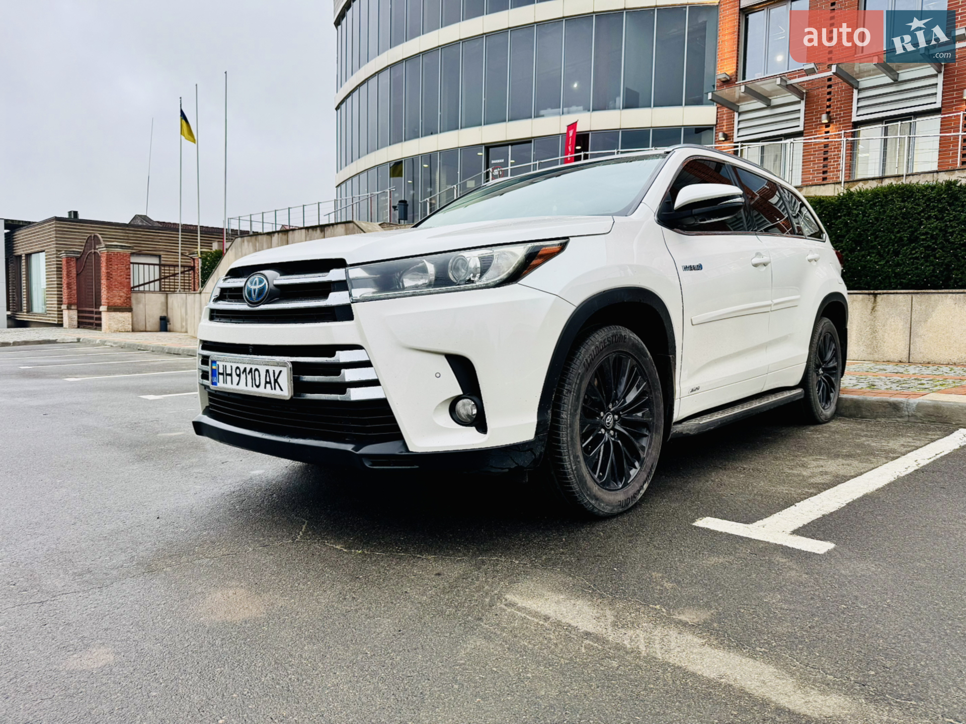 2017 Toyota Highlander - фото 1