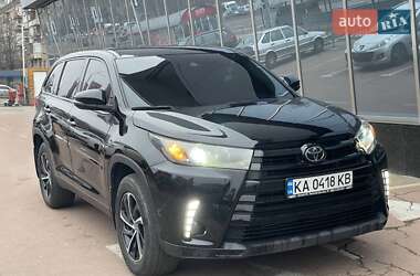 Позашляховик / Кросовер Toyota Highlander 2018 в Києві