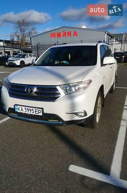 Внедорожник / Кроссовер Toyota Highlander 2013 в Киеве