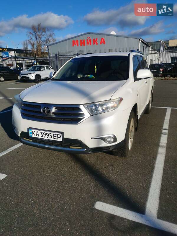 Toyota Highlander 2013