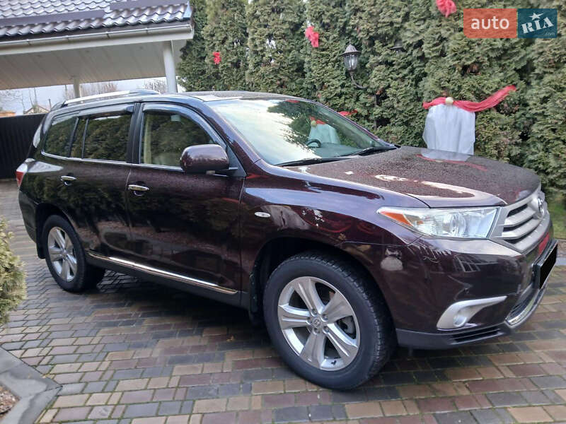 Toyota Highlander 2013