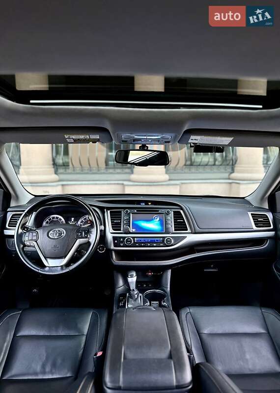 Позашляховик / Кросовер Toyota Highlander 2014 в Харкові фото 18 Позашляховик / Кросовер Toyota Highlander 2014 в Харкові
