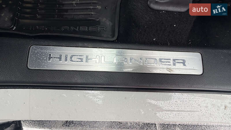 Внедорожник / Кроссовер Toyota Highlander 2021 в Тернополе фото 14 Внедорожник / Кроссовер Toyota Highlander 2021 в Тернополе