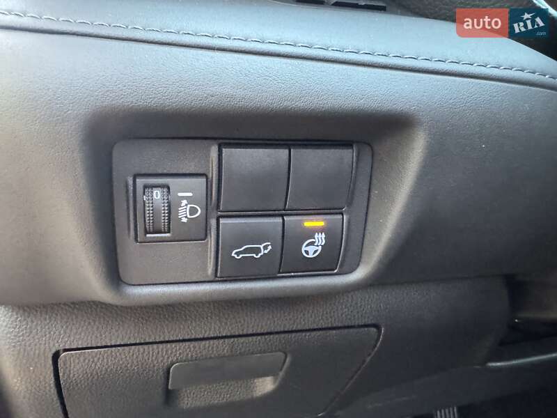 Внедорожник / Кроссовер Toyota Highlander 2020 в Киеве