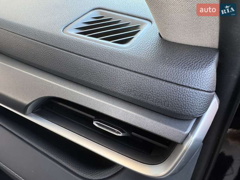 Внедорожник / Кроссовер Toyota Highlander 2020 в Киеве