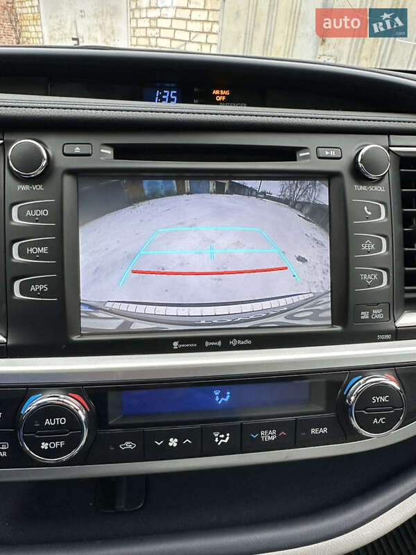 Внедорожник / Кроссовер Toyota Highlander 2019 в Харькове