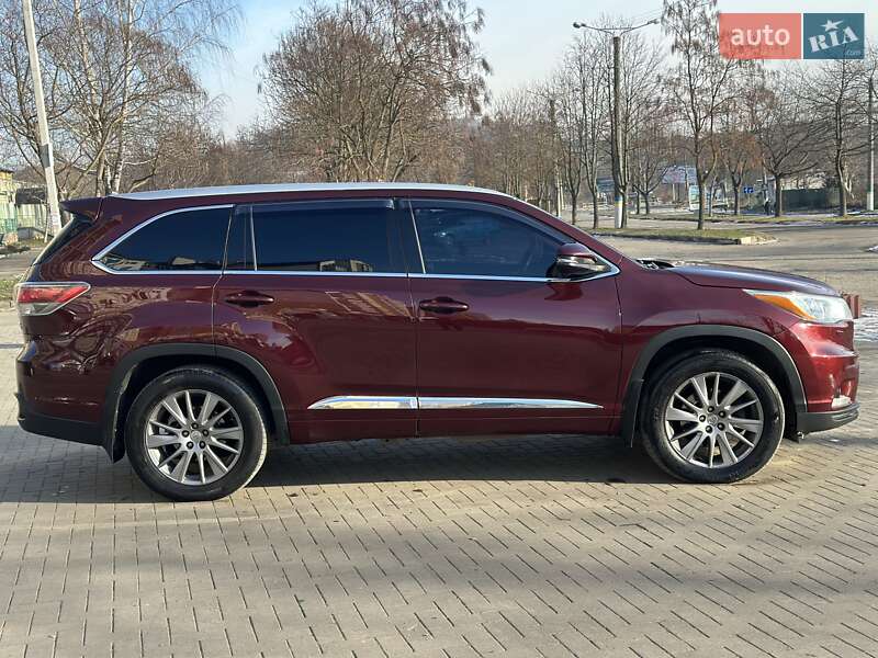 Внедорожник / Кроссовер Toyota Highlander 2014 в Калуше фото 14 Внедорожник / Кроссовер Toyota Highlander 2014 в Калуше