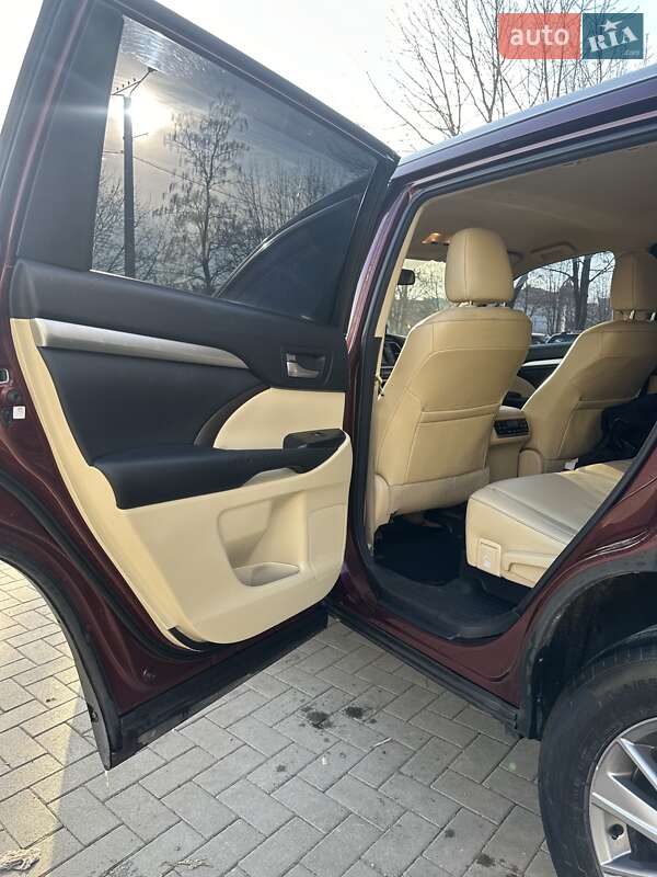 Внедорожник / Кроссовер Toyota Highlander 2014 в Калуше фото 26 Внедорожник / Кроссовер Toyota Highlander 2014 в Калуше