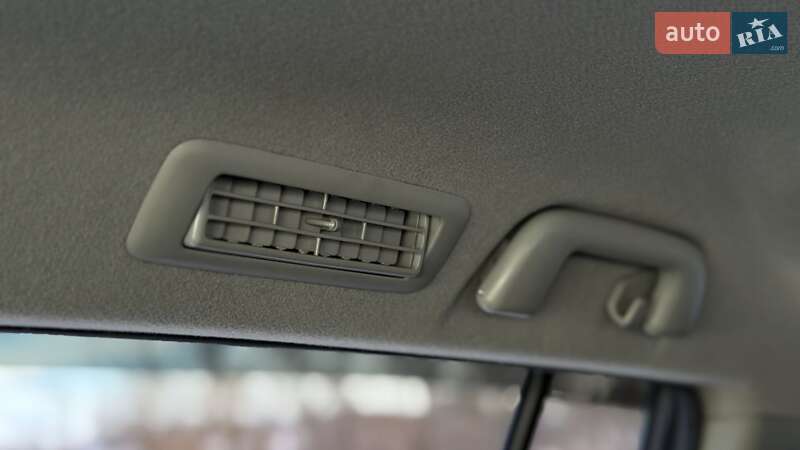 Внедорожник / Кроссовер Toyota Highlander 2011 в Зборове