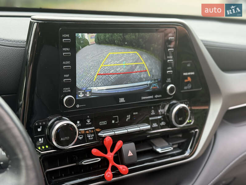 Внедорожник / Кроссовер Toyota Highlander 2021 в Самборе