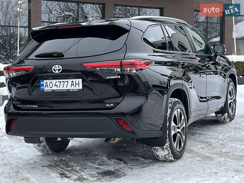 Внедорожник / Кроссовер Toyota Highlander 2020 в Ужгороде