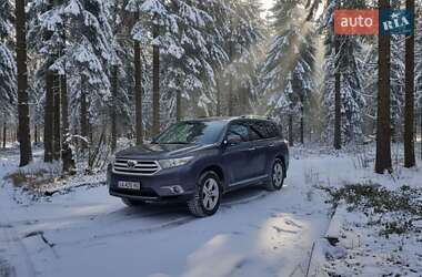 Внедорожник / Кроссовер Toyota Highlander 2011 в Киеве