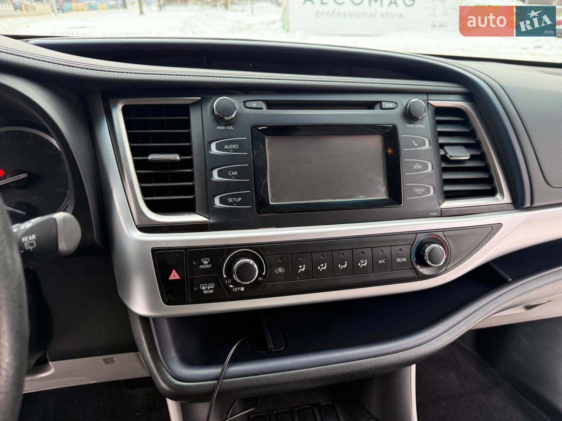 2016 Toyota Highlander - мініатюра 17