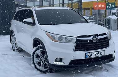 Внедорожник / Кроссовер Toyota Highlander 2015 в Днепре