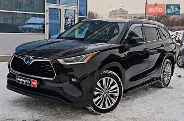 Позашляховик / Кросовер Toyota Highlander 2024 в Харкові