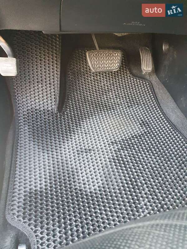 Внедорожник / Кроссовер Toyota Highlander 2011 в Харькове фото 2 Внедорожник / Кроссовер Toyota Highlander 2011 в Харькове