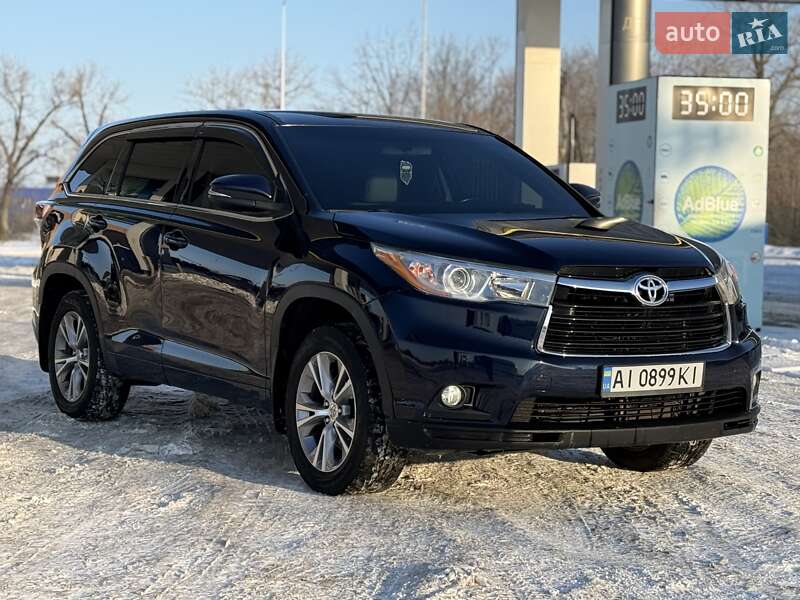 Внедорожник / Кроссовер Toyota Highlander 2015 в Днепре фото 2 Внедорожник / Кроссовер Toyota Highlander 2015 в Днепре