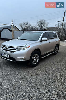 Позашляховик / Кросовер Toyota Highlander 2011 в Врадіївці