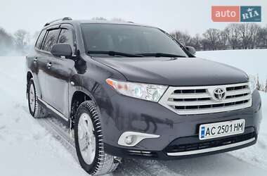 Внедорожник / Кроссовер Toyota Highlander 2012 в Нововолынске
