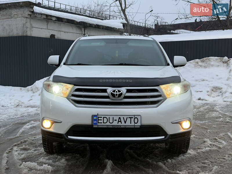 Внедорожник / Кроссовер Toyota Highlander 2011 в Тернополе фото 17 Внедорожник / Кроссовер Toyota Highlander 2011 в Тернополе