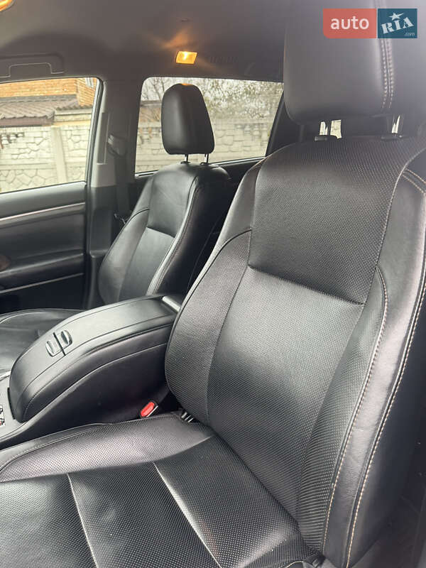 Внедорожник / Кроссовер Toyota Highlander 2017 в Киеве фото 13 Внедорожник / Кроссовер Toyota Highlander 2017 в Киеве