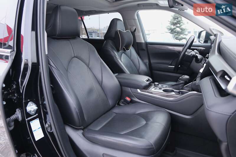 Внедорожник / Кроссовер Toyota Highlander 2021 в Киеве фото 12 Внедорожник / Кроссовер Toyota Highlander 2021 в Киеве