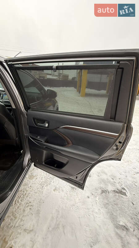 Позашляховик / Кросовер Toyota Highlander 2014 в Харкові фото 17 Позашляховик / Кросовер Toyota Highlander 2014 в Харкові